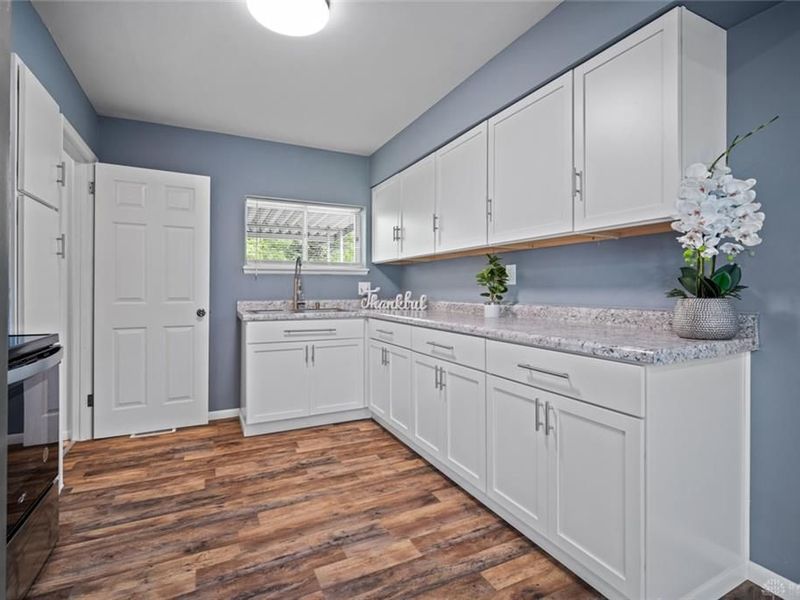 456 Twinning Drive, Dayton, OH 45431 Photo 9