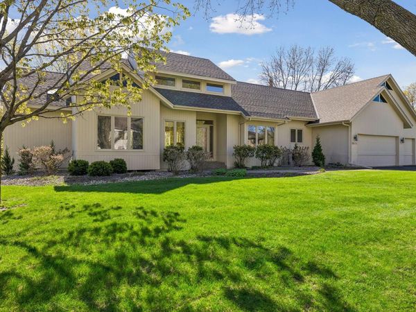 5915 Sweetwater Circle, Excelsior, MN 55331