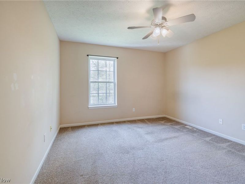 29089 Pembrooke Boulevard, Olmsted Township, OH 44138 Photo 18