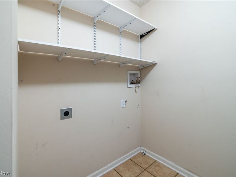 29089 Pembrooke Boulevard, Olmsted Township, OH 44138 Photo 19