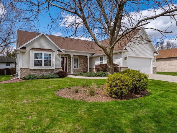 4721 Whitetail COURT, Manitowoc, WI 54220