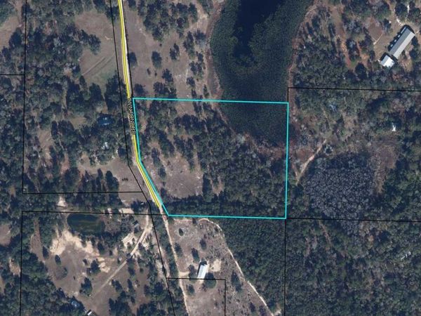 3557 Twin Pond Road , Vernon, FL 32462