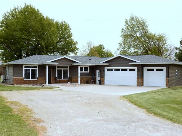 3313 Wubbens Road , Toddville, IA 52341