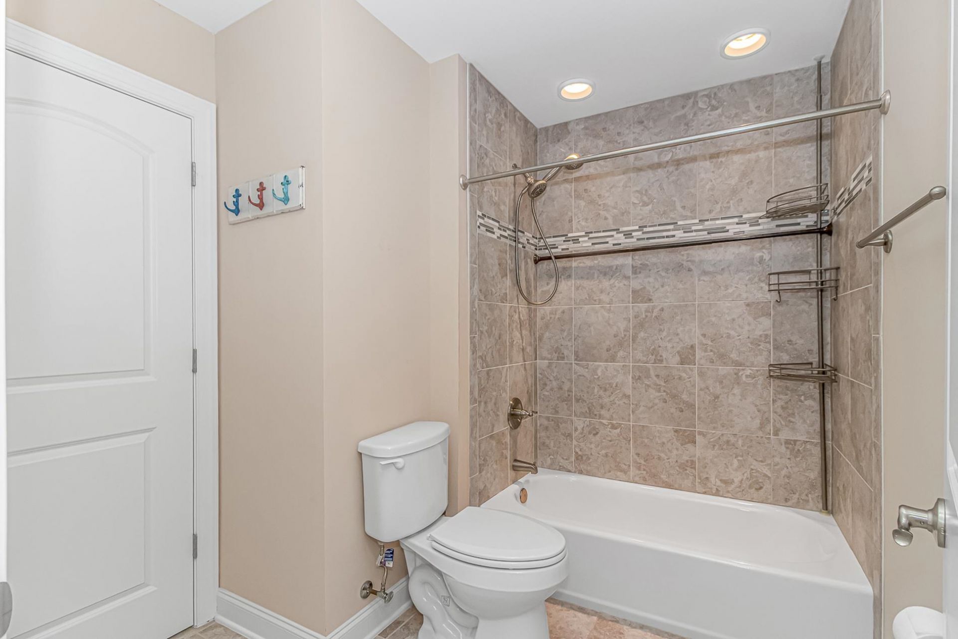 420 Saint Julian Ln. Photo 38