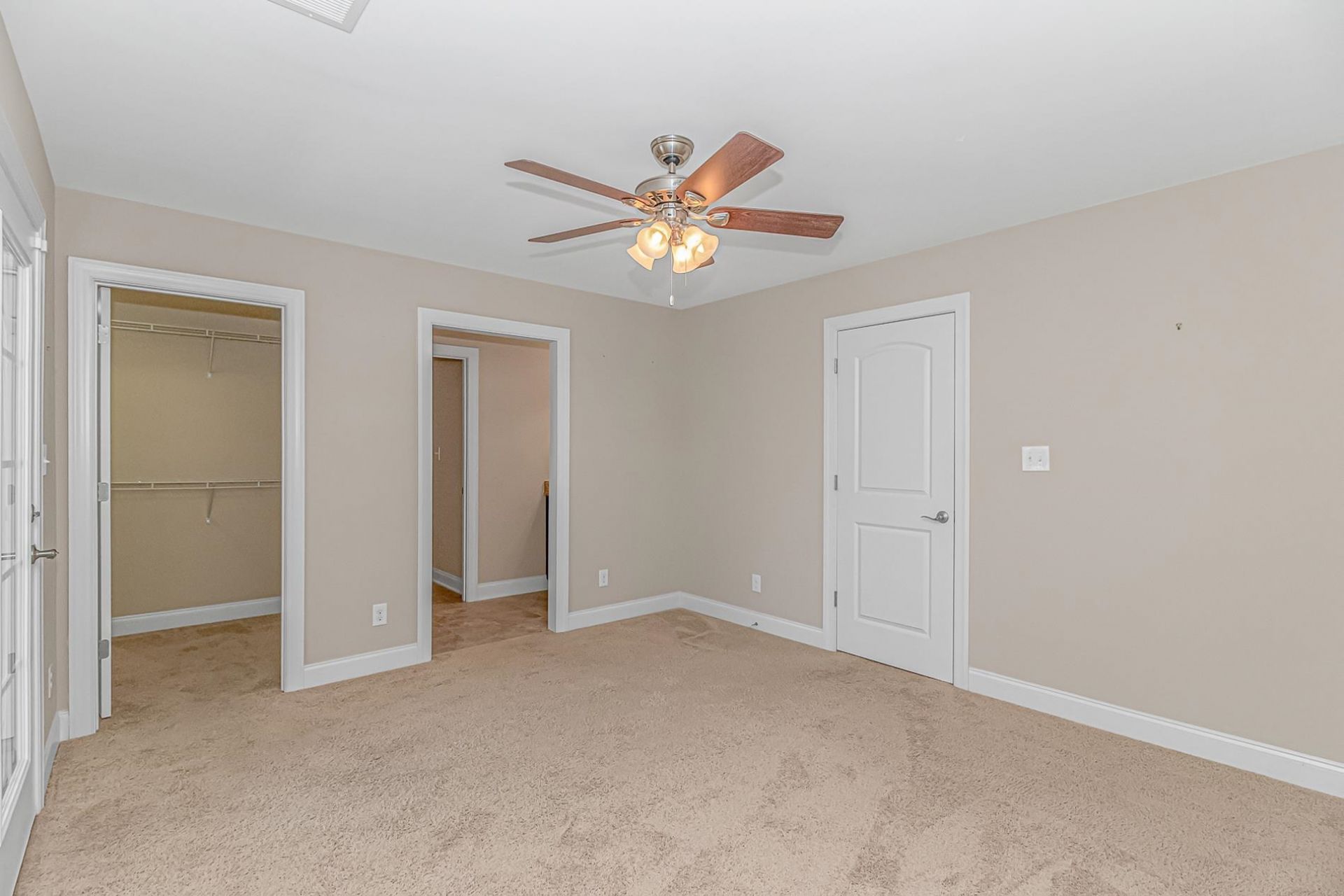 420 Saint Julian Ln. Photo 41