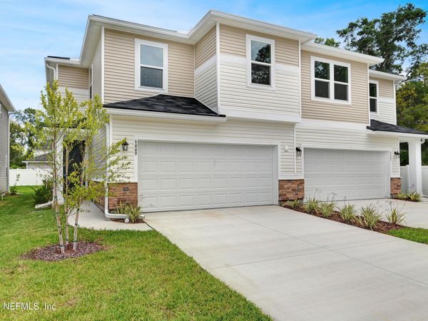 6009 ORACLE Court, Jacksonville, FL 32205