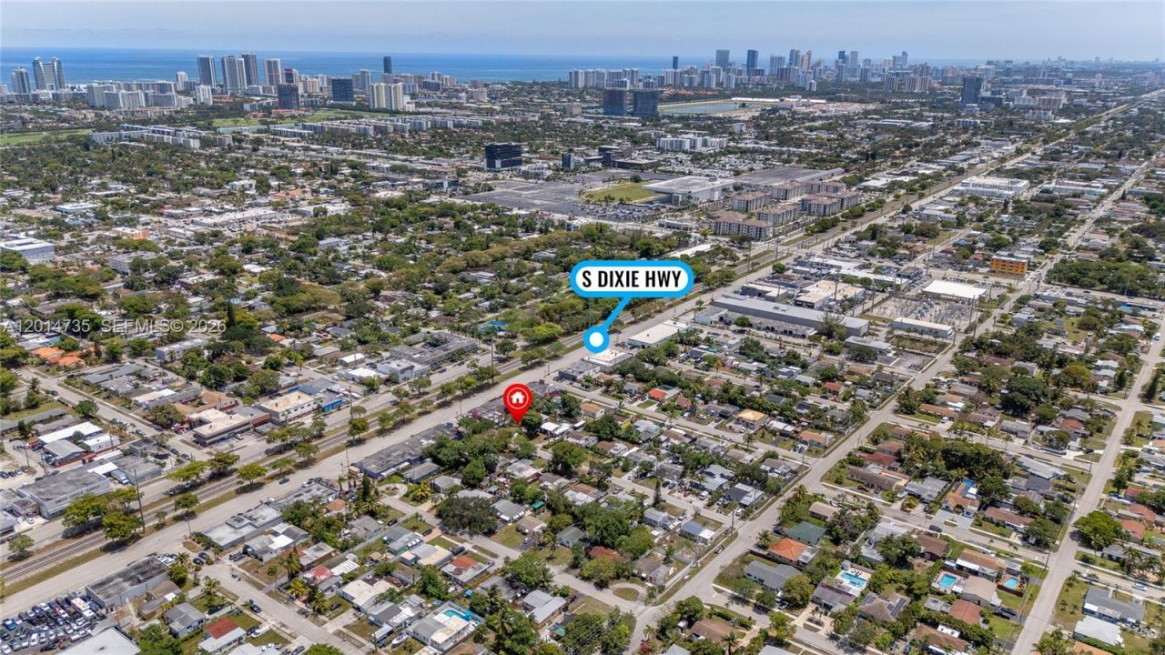 2106 Plunkett Ct , Hollywood, FL 33020 Photo