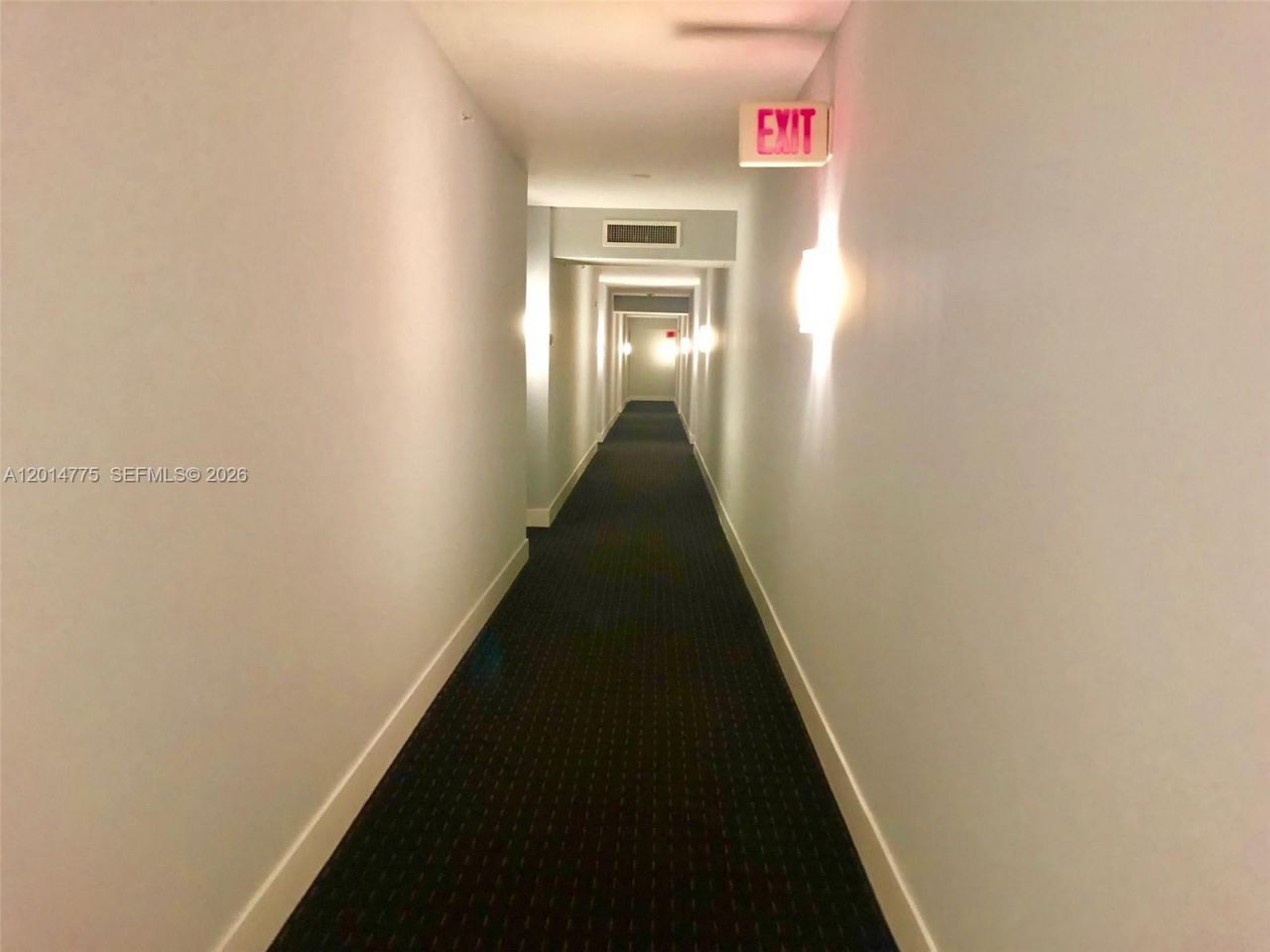 1800 N Bayshore Dr, Unit 1605, Miami, FL 33132 Photo