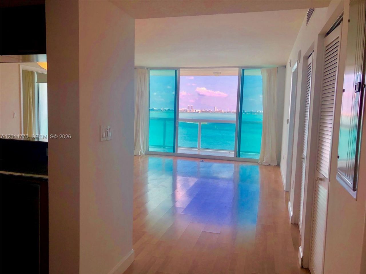 1800 N Bayshore Dr, Unit 1605, Miami, FL 33132 Photo