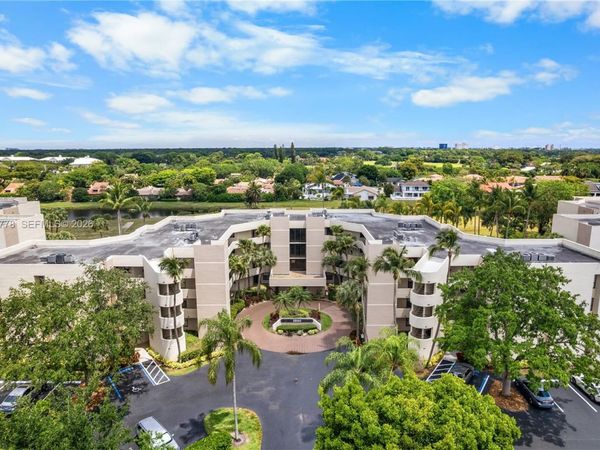 5850 Camino Del Sol , Unit 404, Boca Raton, FL 33433