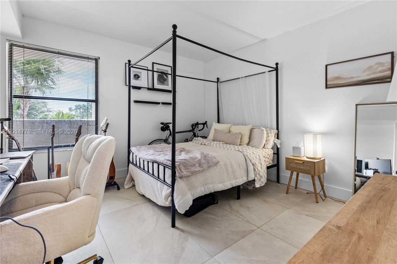 5850 Camino Del Sol , Unit 404, Boca Raton, FL 33433 Photo