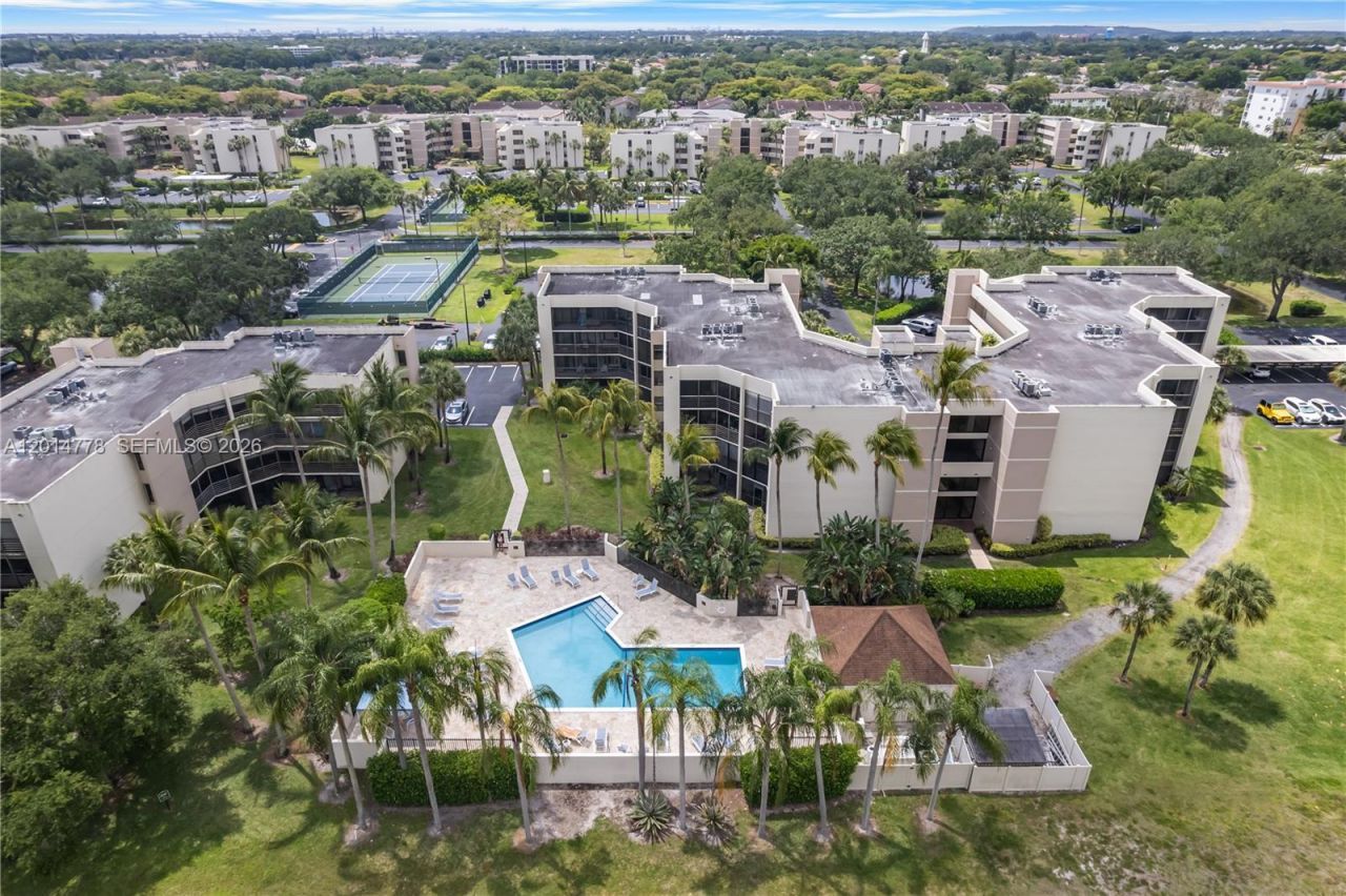 5850 Camino Del Sol , Unit 404, Boca Raton, FL 33433 Photo