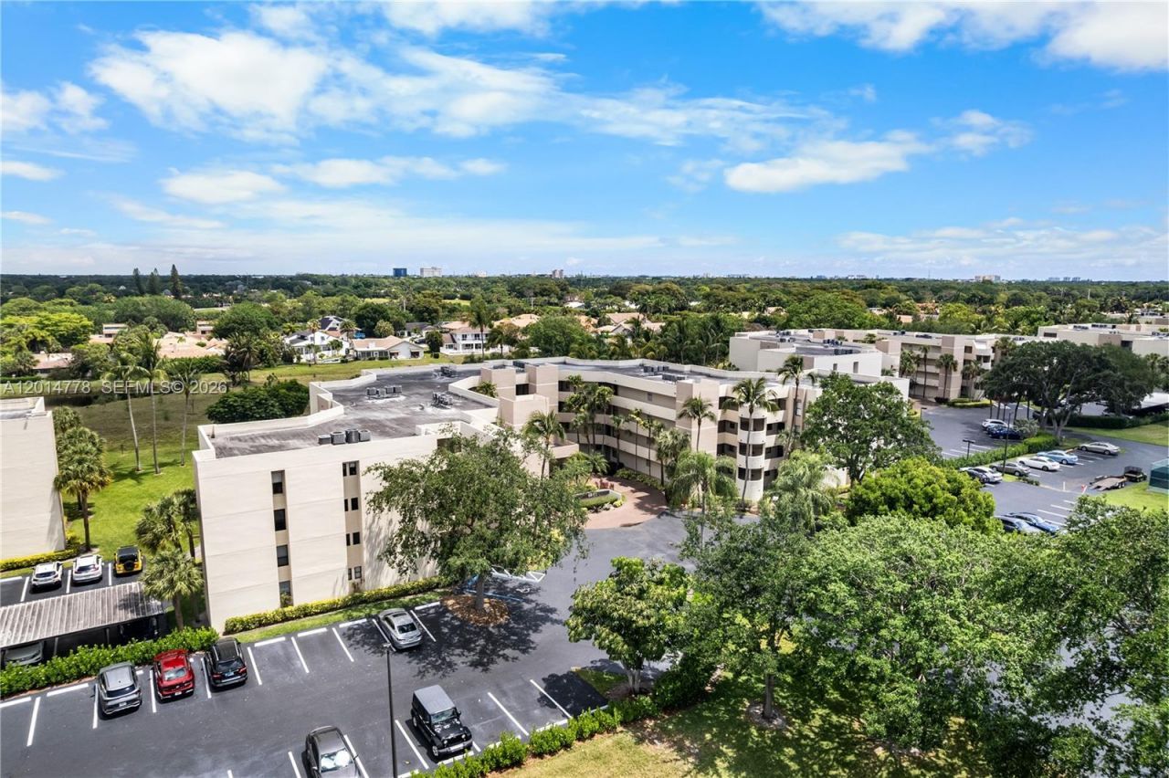 5850 Camino Del Sol , Unit 404, Boca Raton, FL 33433 Photo