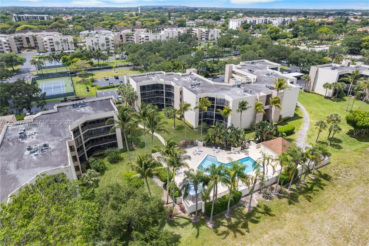 5850 Camino Del Sol , Unit 404, Boca Raton, FL 33433 Photo