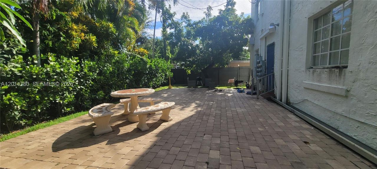 1609 SW 14th St , Unit 102, Miami, FL 33145 Photo