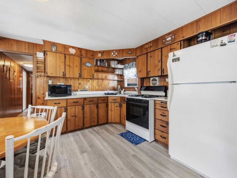 2175 NE Catawba Road, Unit 24, Port Clinton, OH 43452 Photo 17