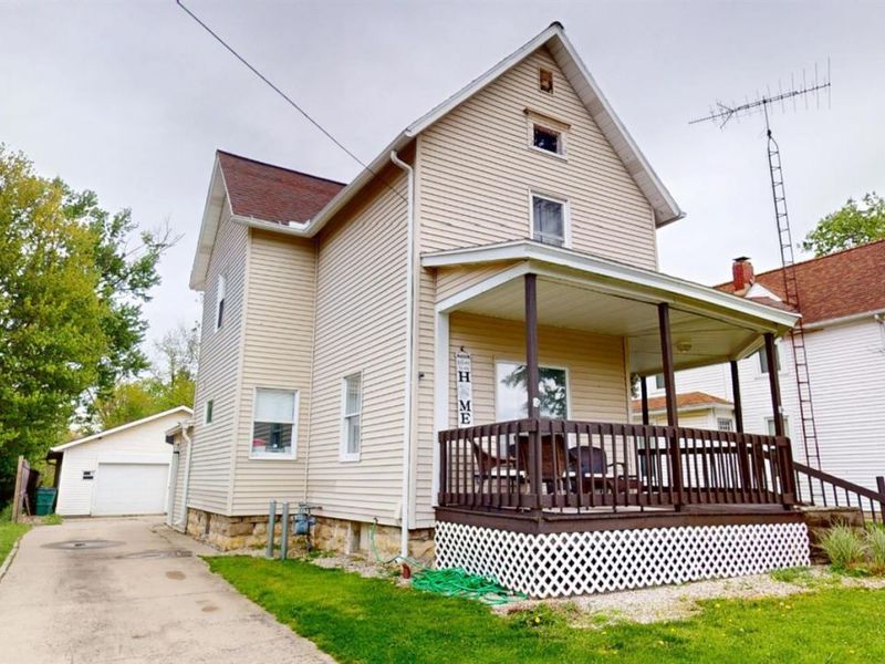1222 Napoleon Street, Fremont, OH 43420 Photo 2