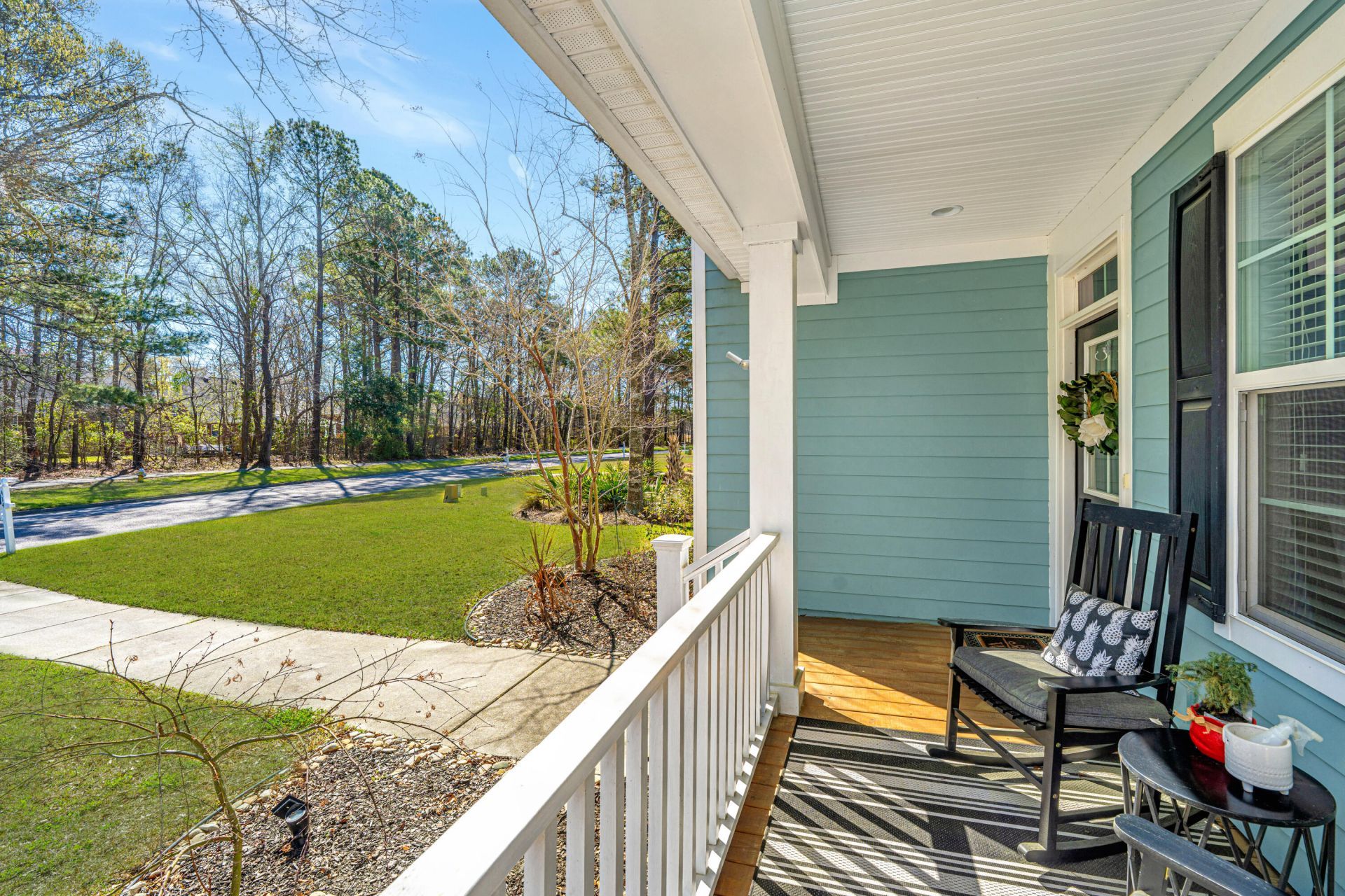 414 Hamlet Circle Photo 16