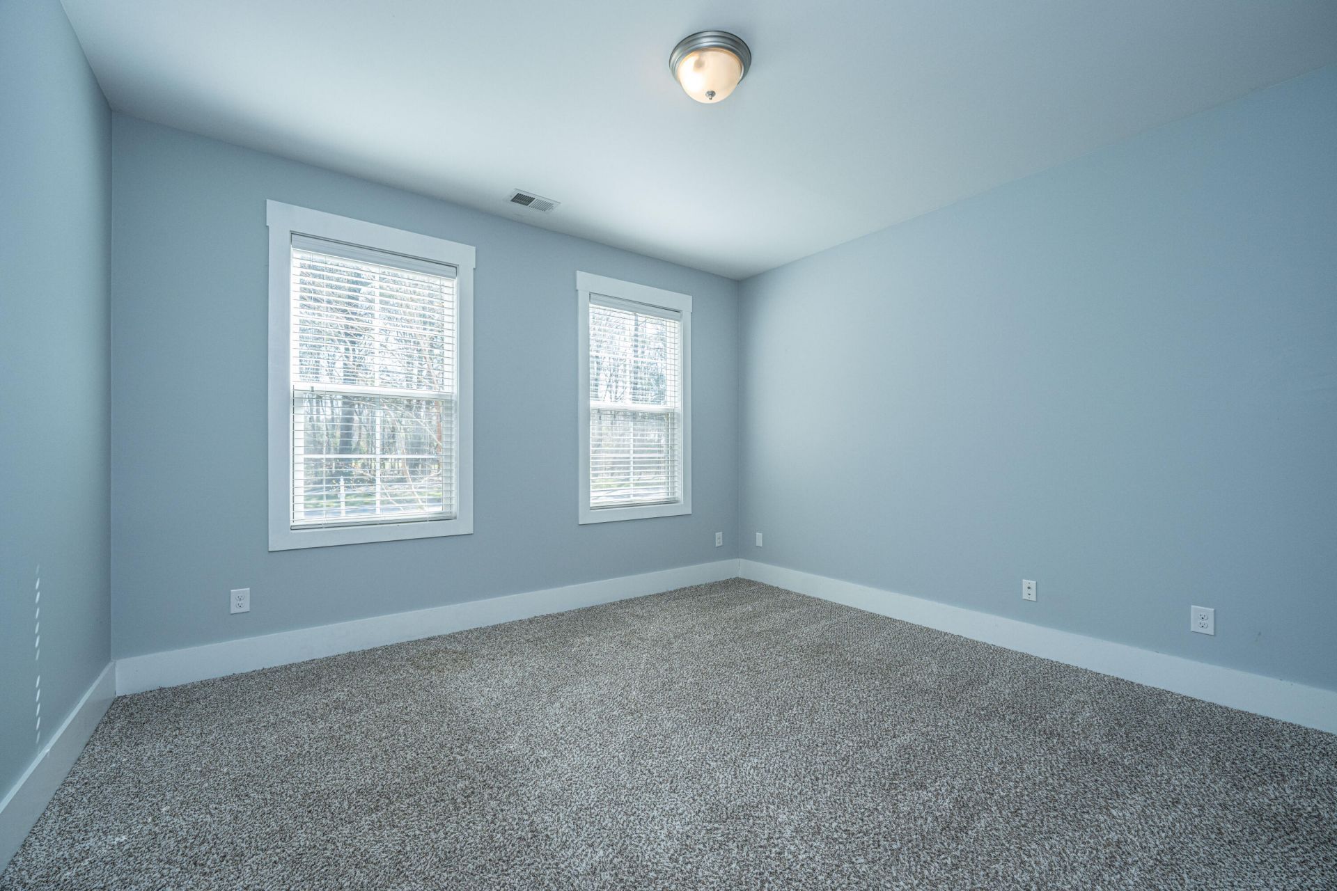 414 Hamlet Circle Photo 28