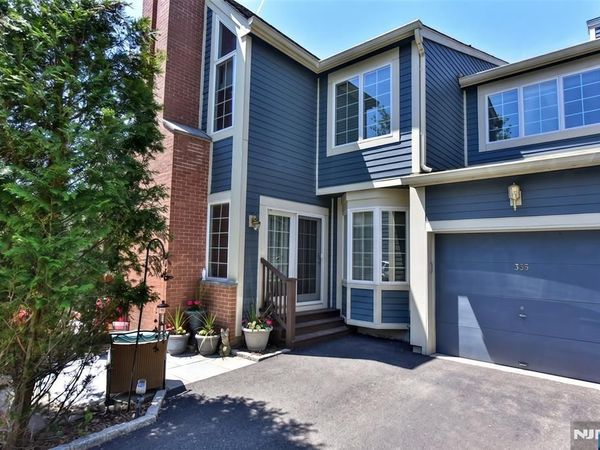 335 Cambridge Drive, RAMSEY, NJ 07446