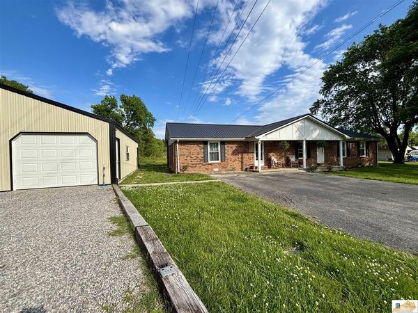 50 Mosby Drive, Burkesville, KY 42717