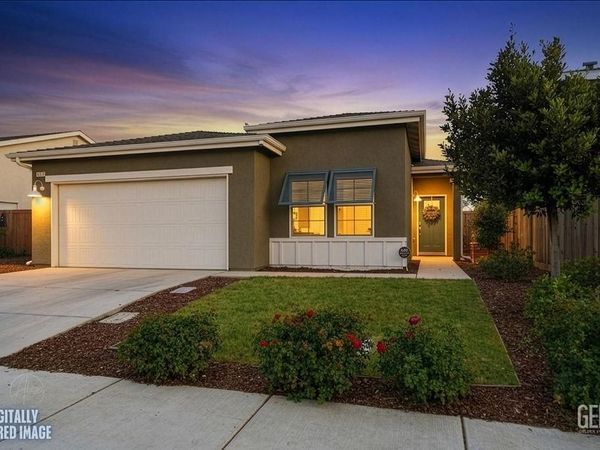 9711 Silver Falls Lane, Shafter, CA 93263