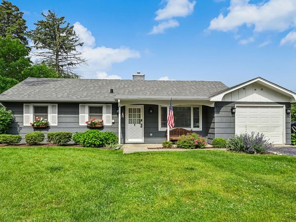 5516 S Bruner Street , Hinsdale, IL 60521
