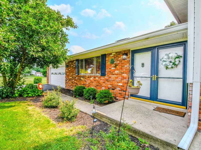 10833 Kendig Road, New Carlisle, OH 45344 Photo 6