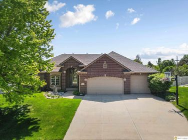 18103 Atlas Street , Omaha, NE 68130