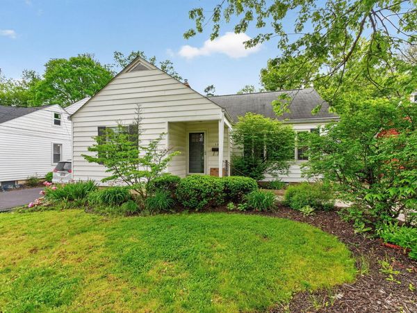 136 Parkview Avenue , Westerville, OH 43081