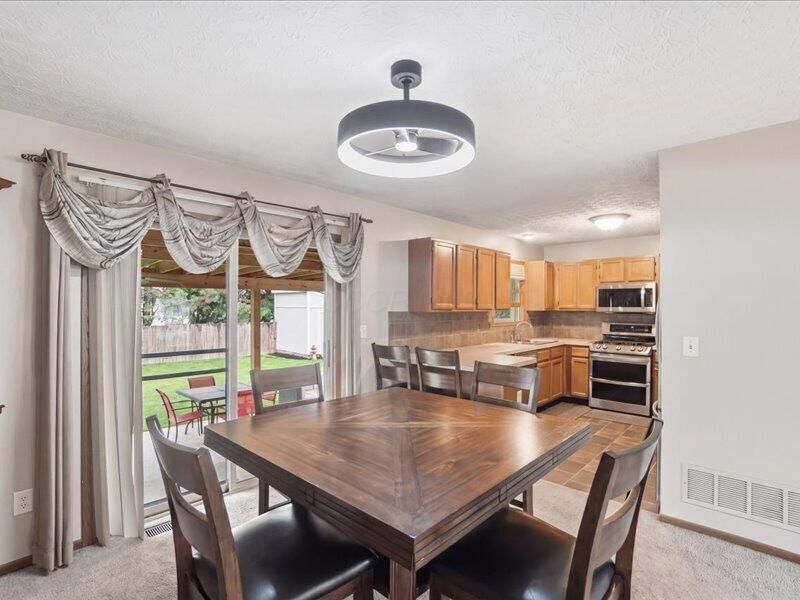 2635 Westrock Drive , Hilliard, OH 43026 Photo 17