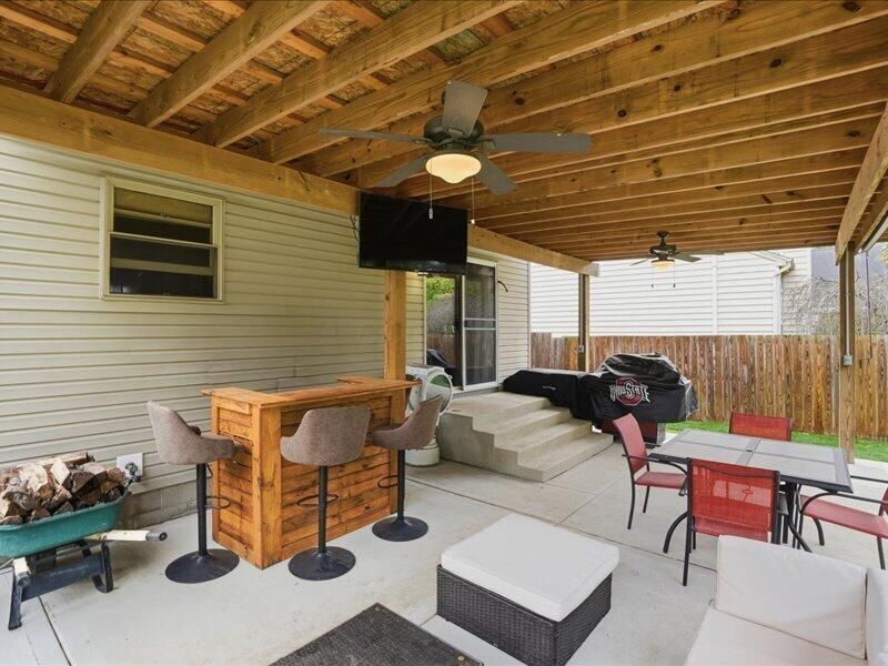 2635 Westrock Drive , Hilliard, OH 43026 Photo 3