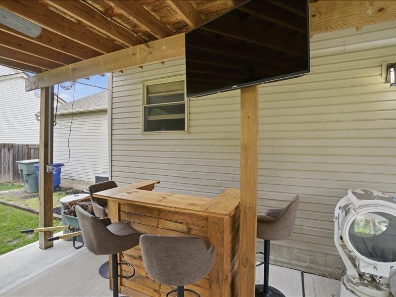 2635 Westrock Drive , Hilliard, OH 43026 Photo 8