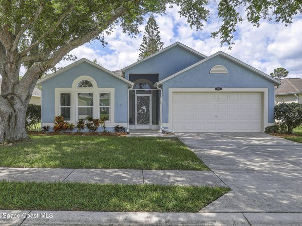 2124 Spring Creek Circle NE, Palm Bay, FL 32905
