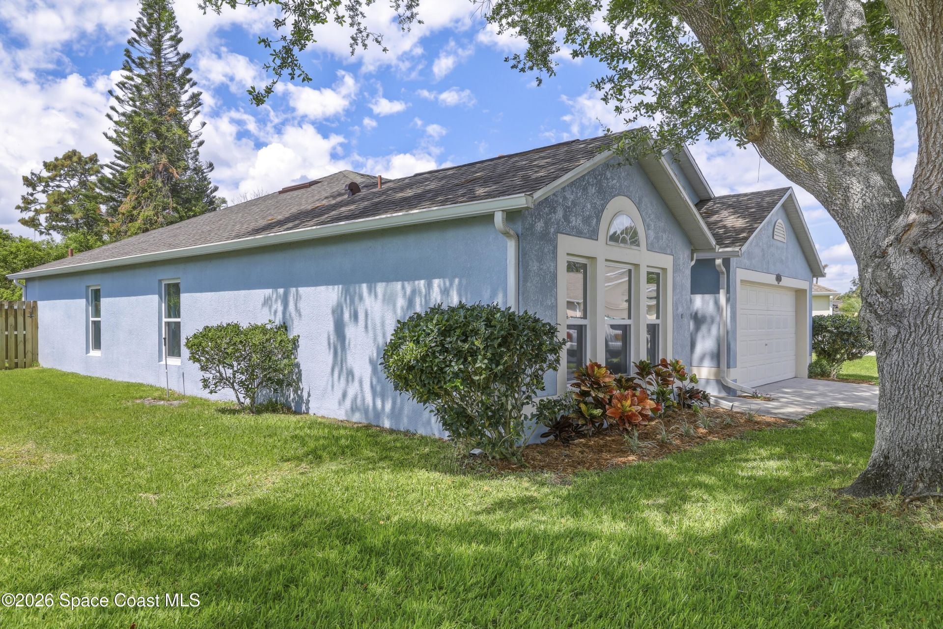 2124 Spring Creek Circle Ne, Palm Bay, FL 32905 Photo