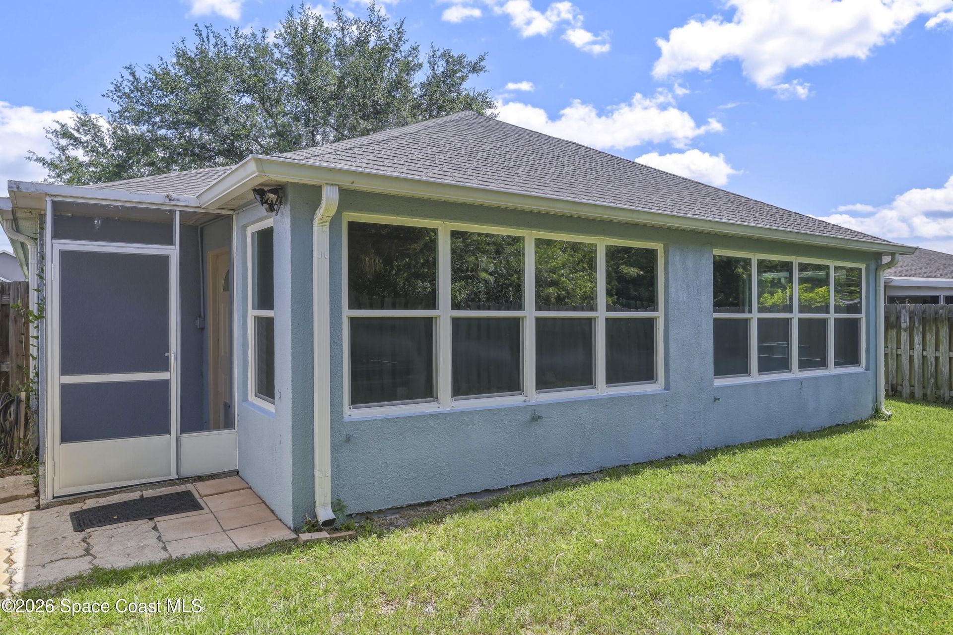 2124 Spring Creek Circle Ne, Palm Bay, FL 32905 Photo