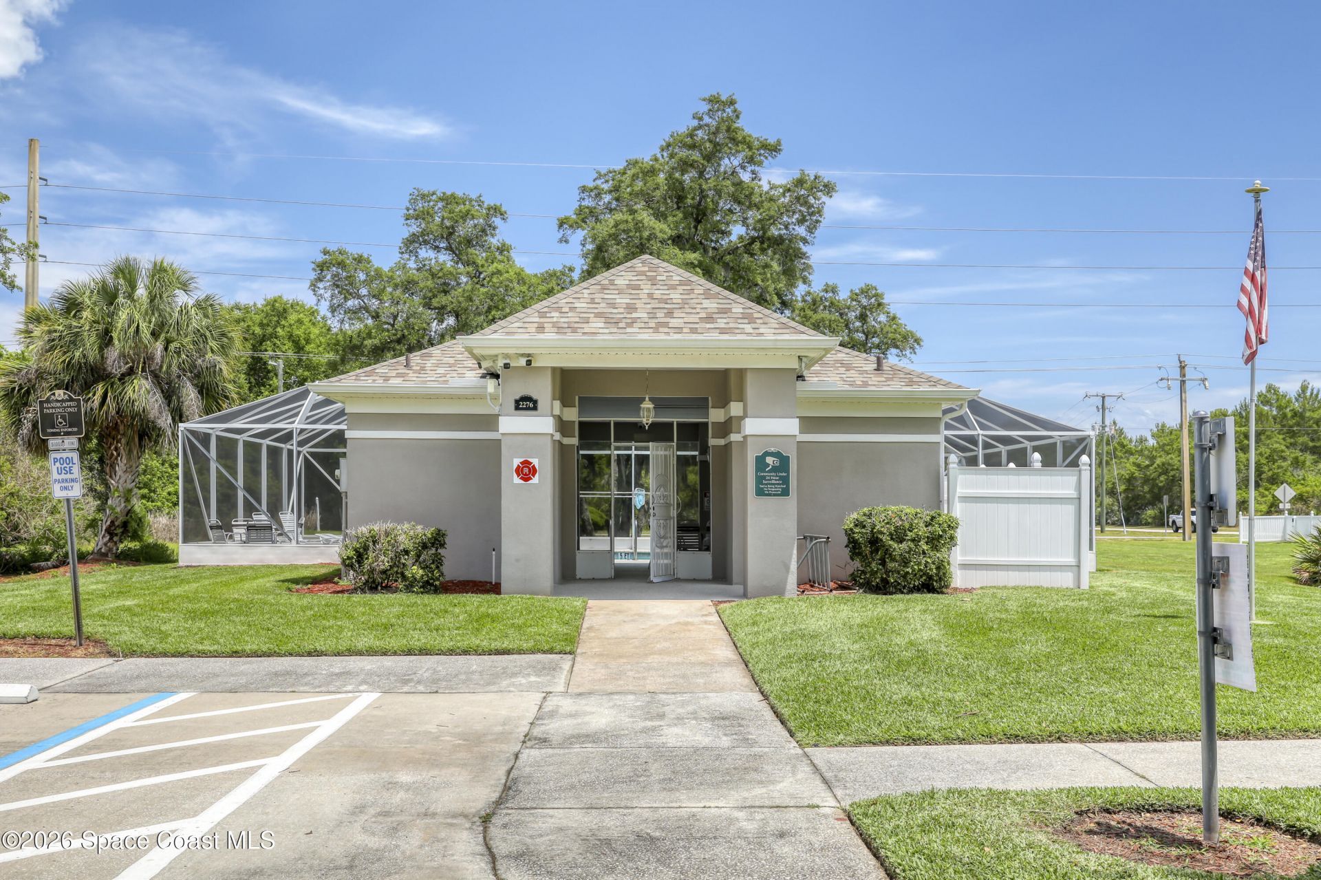 2124 Spring Creek Circle Ne, Palm Bay, FL 32905 Photo
