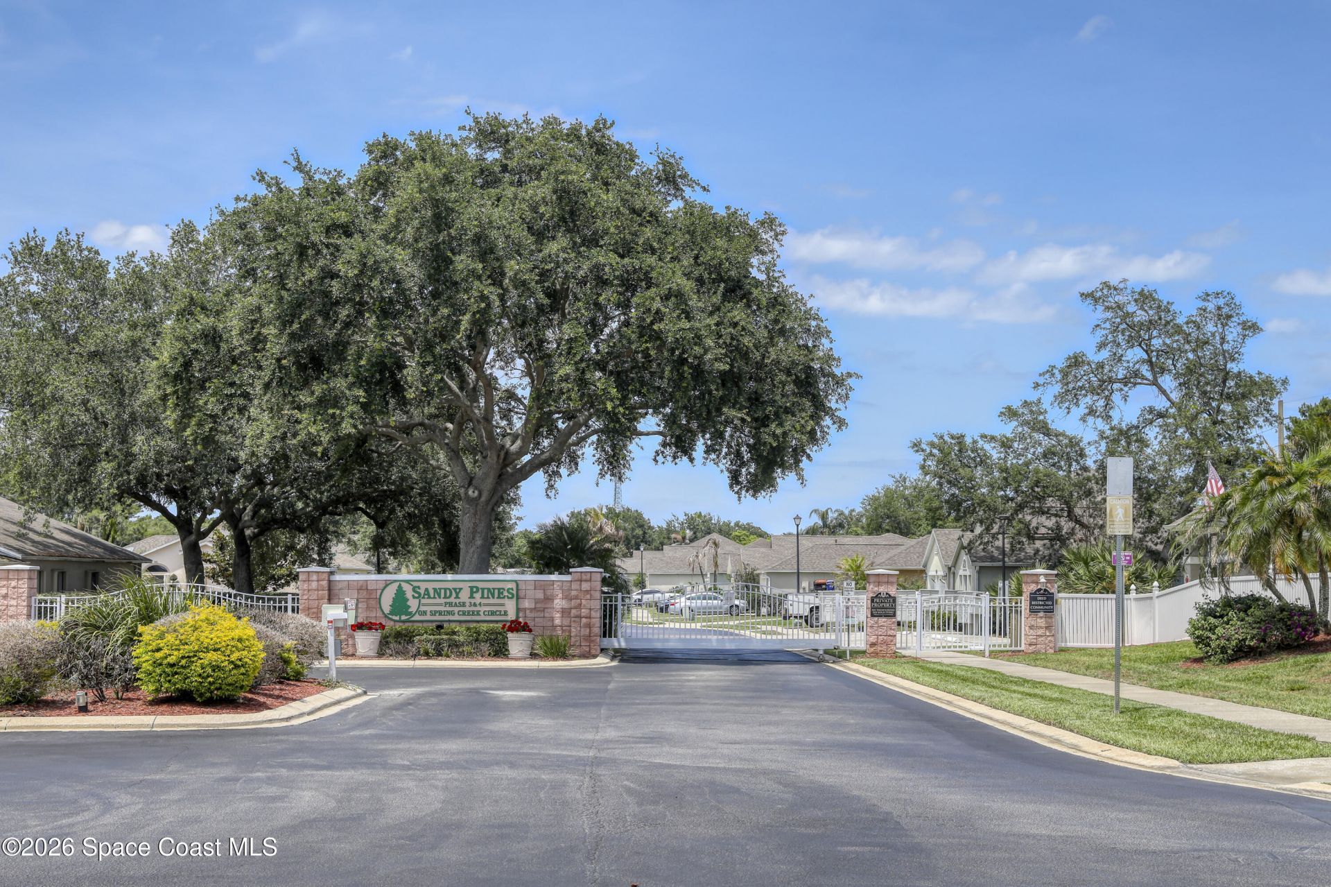 2124 Spring Creek Circle Ne, Palm Bay, FL 32905 Photo