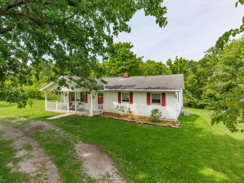 3640 Kentucky 562, Warsaw, KY 41095 Photo 2