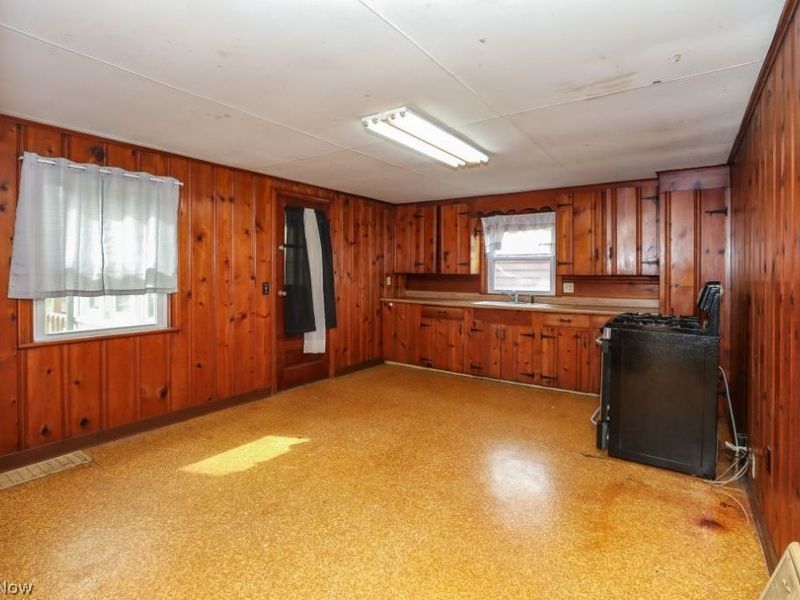6425 Wall Street, Ravenna, OH 44266 Photo 14