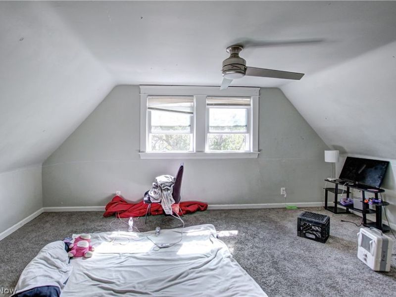 672 E 109th Street, Cleveland, OH 44108 Photo 28
