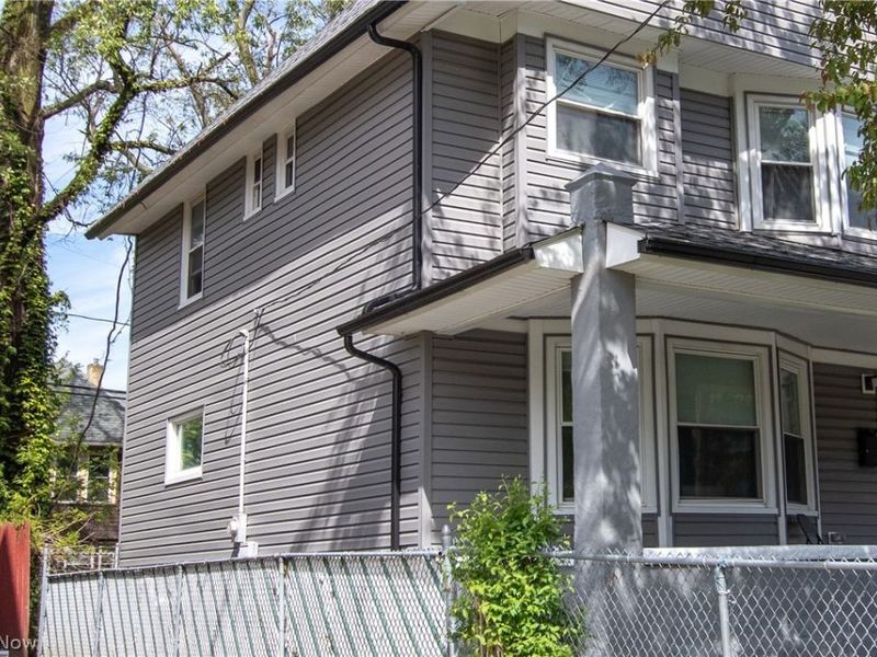 672 E 109th Street, Cleveland, OH 44108 Photo 45