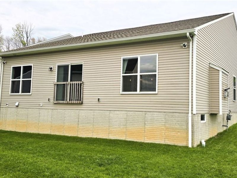 3434 Timber Trail , Uniontown, OH 44685 Photo 4