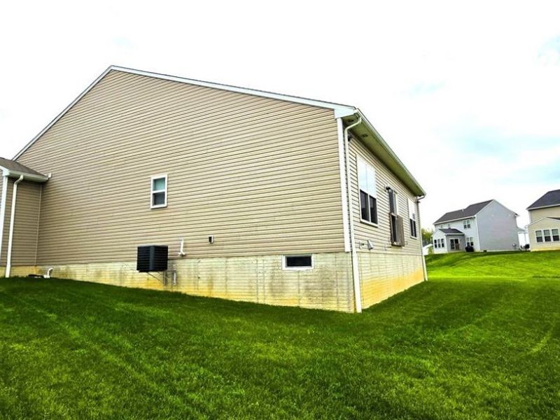 3434 Timber Trail , Uniontown, OH 44685 Photo 5