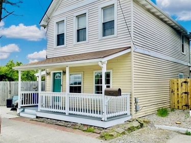 2318 W 19th Street, Cleveland, OH 44113