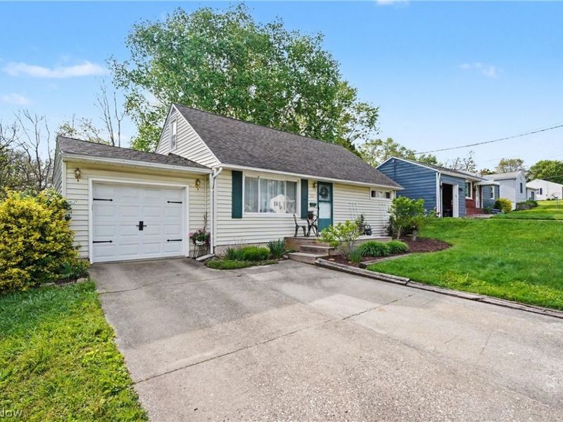 123 S Hickin Street , Rittman, OH 44270 Photo 5