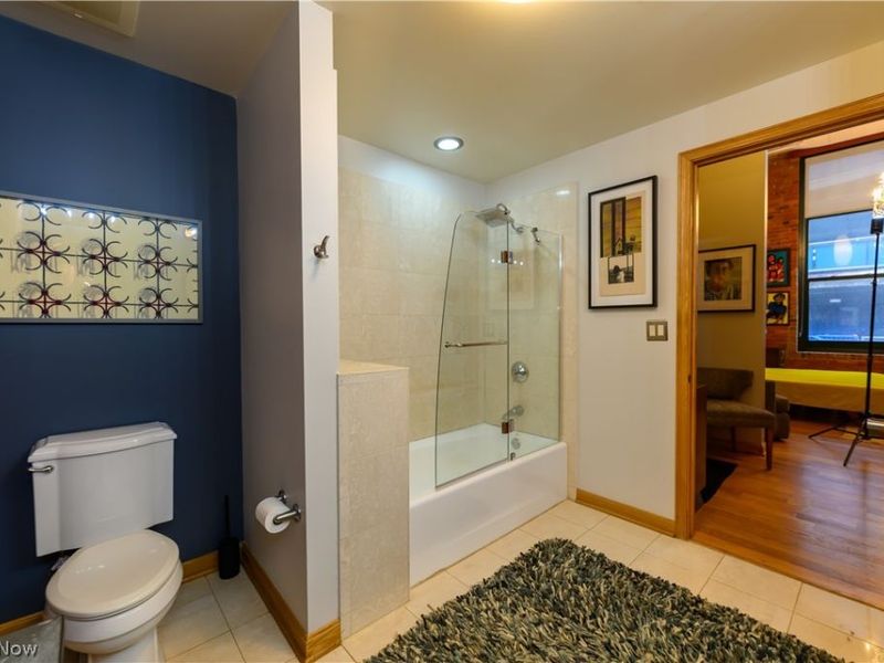 635 W Lakeside Avenue, Unit 406, Cleveland, OH 44113 Photo 17