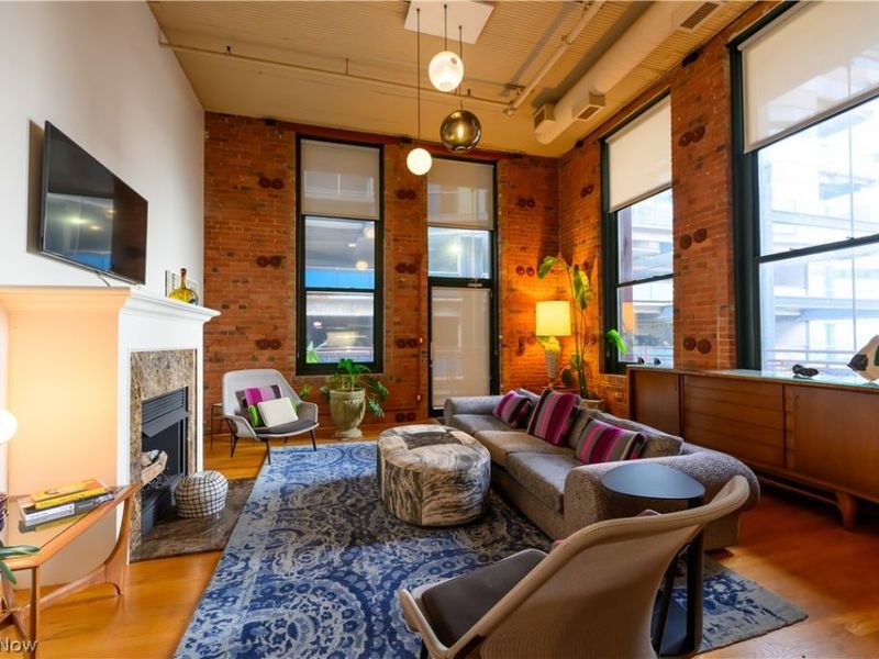 635 W Lakeside Avenue, Unit 406, Cleveland, OH 44113 Photo 9