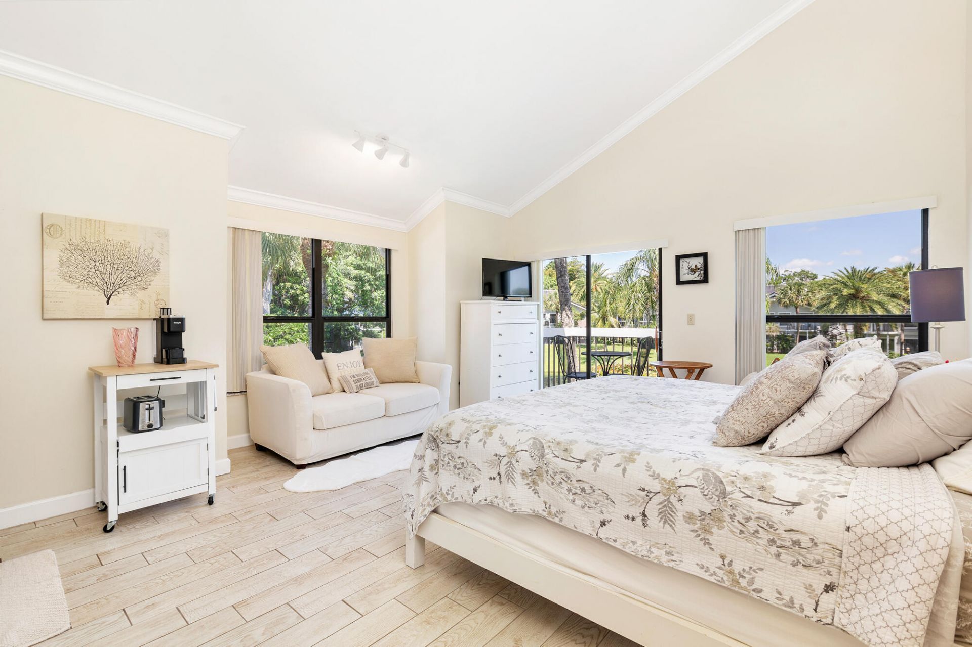 11863 Wimbledon Circle, Unit 501/500, Wellington, FL 33414 Photo