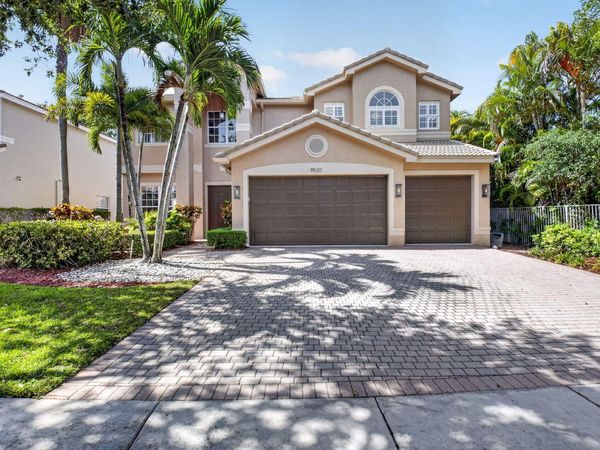 9520 Barletta Winds Point, Delray Beach, FL 33446